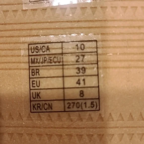 Sandals - Picture 4 of 4